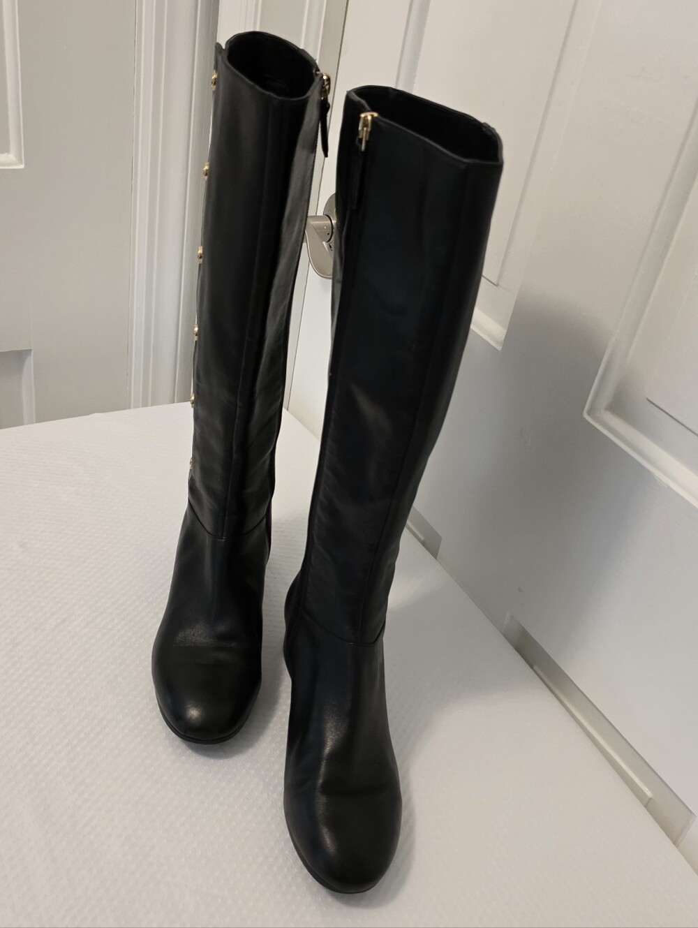 Nine West Black Leather Knee-High Boots W/Gold Button Accents Size 7.5M Nworeyan - Picture 3 of 13